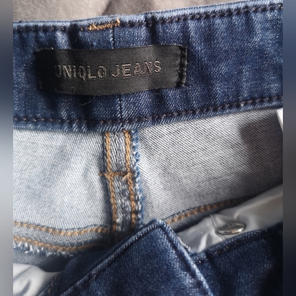 UNIQLO JEANS - Picture 4 of 9
